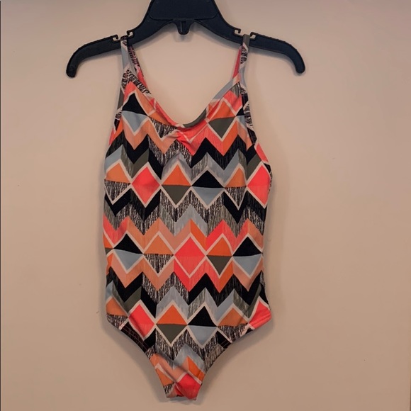 Girls Billabong swimsuit size 5 - Picture 2 of 4